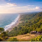 bukit-paralayang-watugupit-panorama