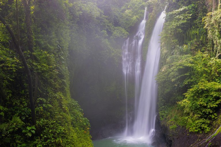 Air Terjun Aling-Aling di Desa Sambangan Buleleng Bali Utara